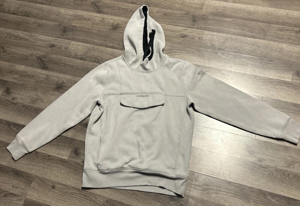Women’s Medium Hollister California Grey Front Pocket Hoody